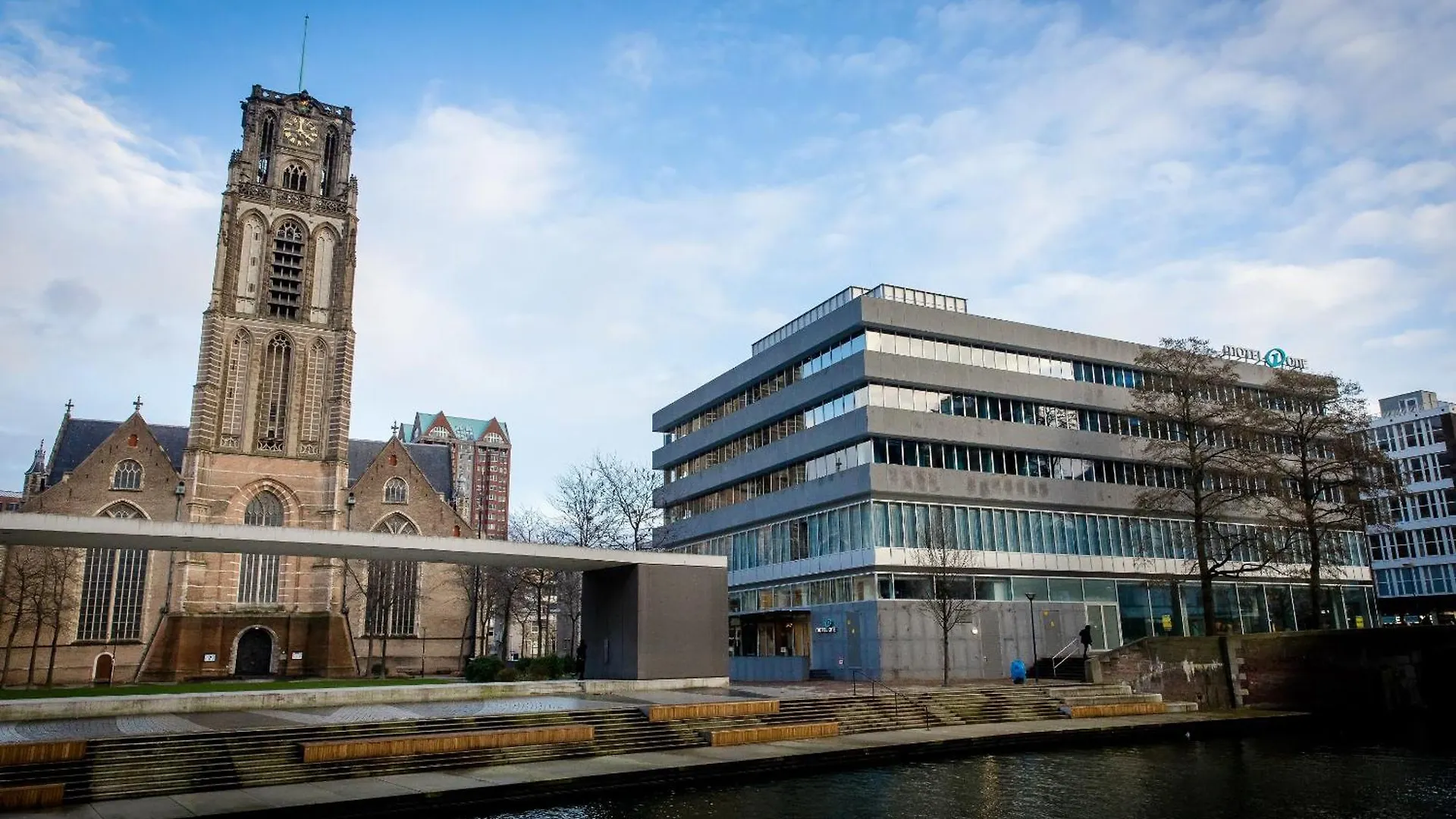 Motel One Rotterdam Hotel